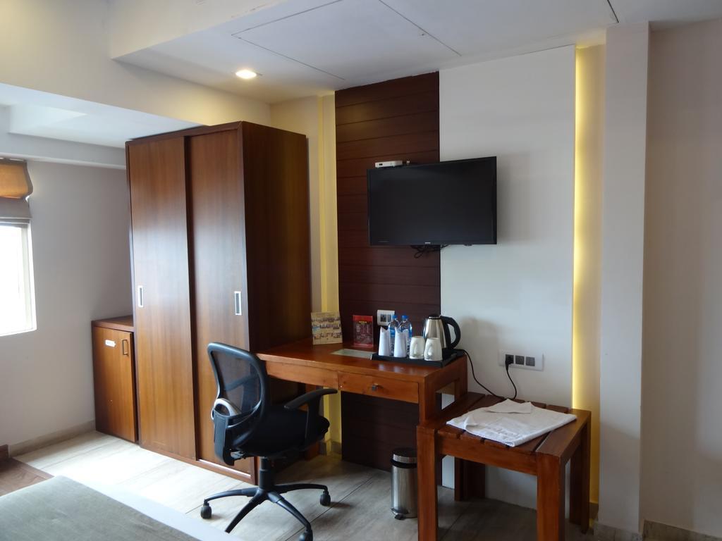 Paramount Tower Calecute Exterior foto
